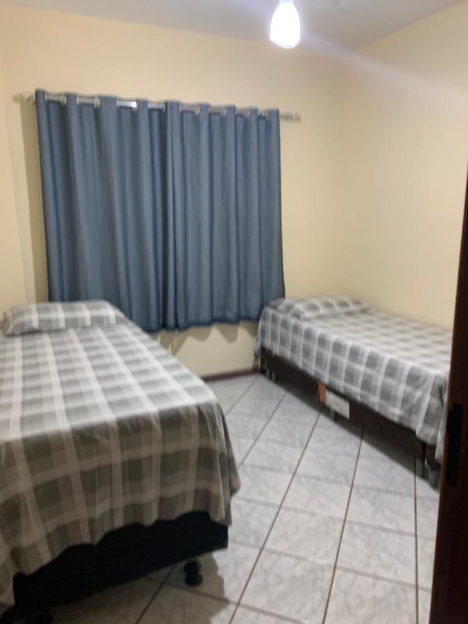Solar De Bruna - Apartamento Com 2 Qts - 1 Suite - Garagem Coberta - Wi-Fi - Netflix - Acomoda 6 Pessoas A 70 Metros Da Praia Guarapari Esterno foto