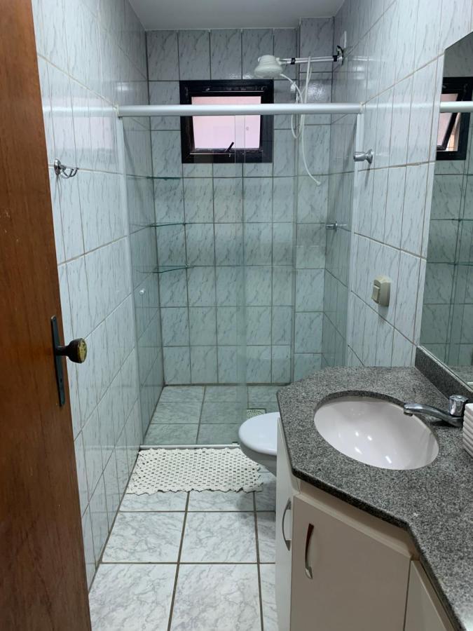 Solar De Bruna - Apartamento Com 2 Qts - 1 Suite - Garagem Coberta - Wi-Fi - Netflix - Acomoda 6 Pessoas A 70 Metros Da Praia Guarapari Esterno foto